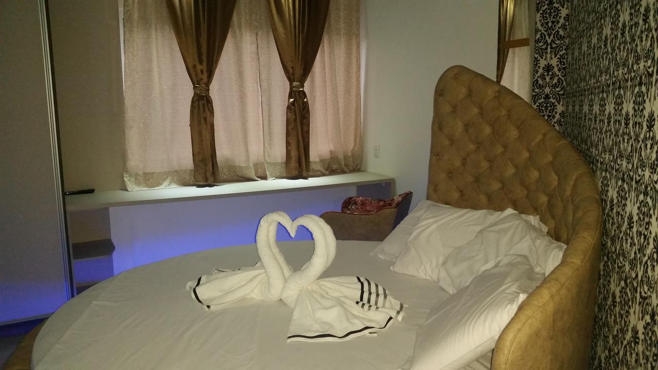 Hotel Vanes Coronel Freitas Oda fotoğraf